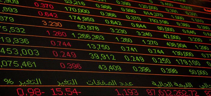 Preços do petróleo sobem forte após novos ataques à Arábia Saudita e a Ormuz