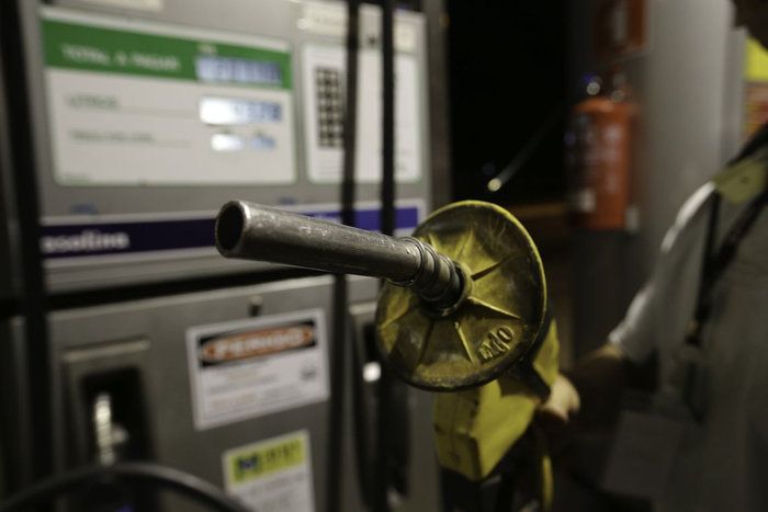 Possível restrição dos EUA a exportação de diesel deixaria a América Latina sob pressão