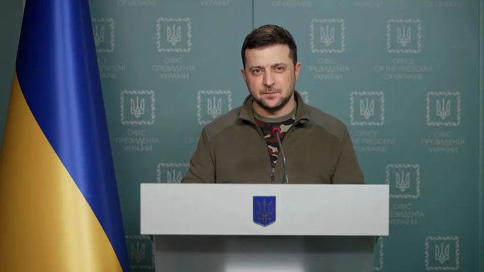 Ucrânia suspende ataques a refinarias russas por dois dias, diz Zelensky