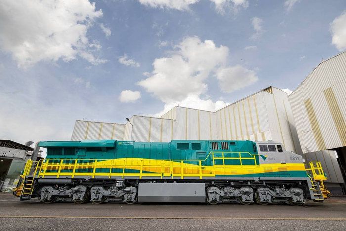 Nova locomotiva da ferrovia Vitória a Minas ]aceita até 25% de biodiesel