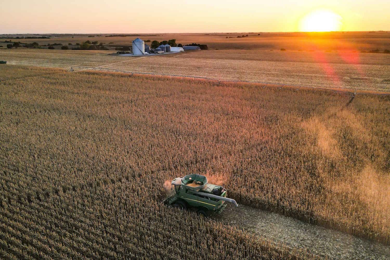 Preços recordes do diesel nos Estados Unidos pressionam os agricultores